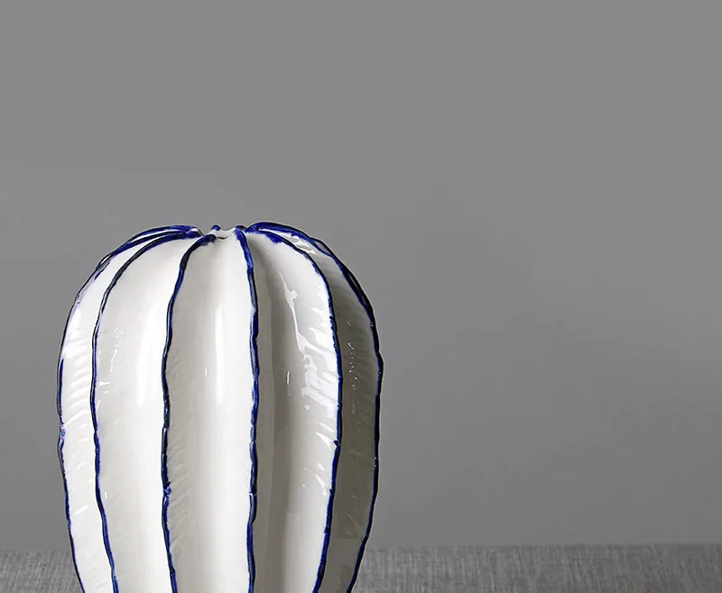 Ceramic Aiko Vase