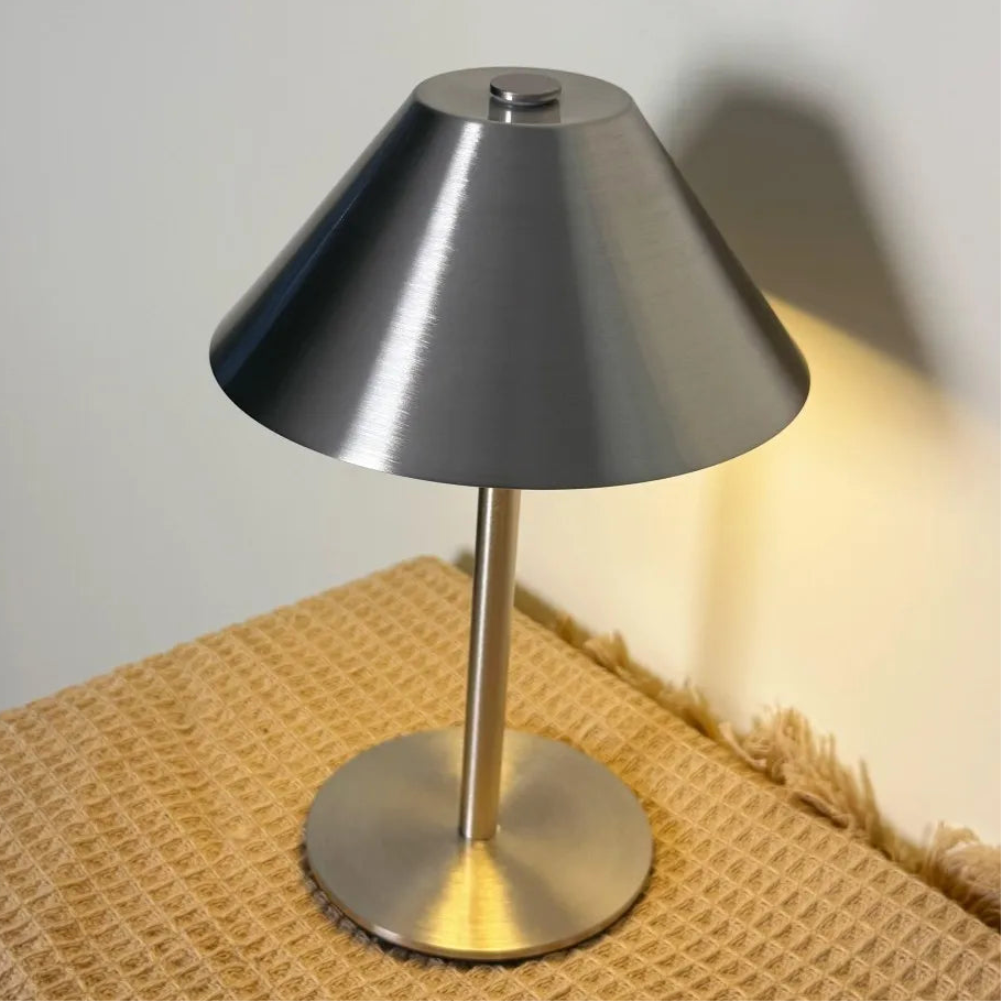 Luna Lamp