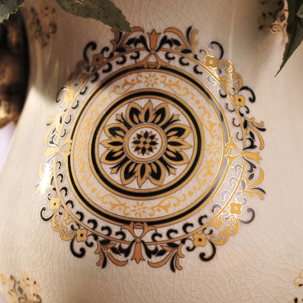 Chinese Ceramic Vase