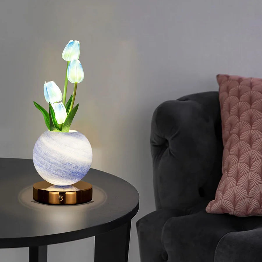 Tulip Bouquet Lamp
