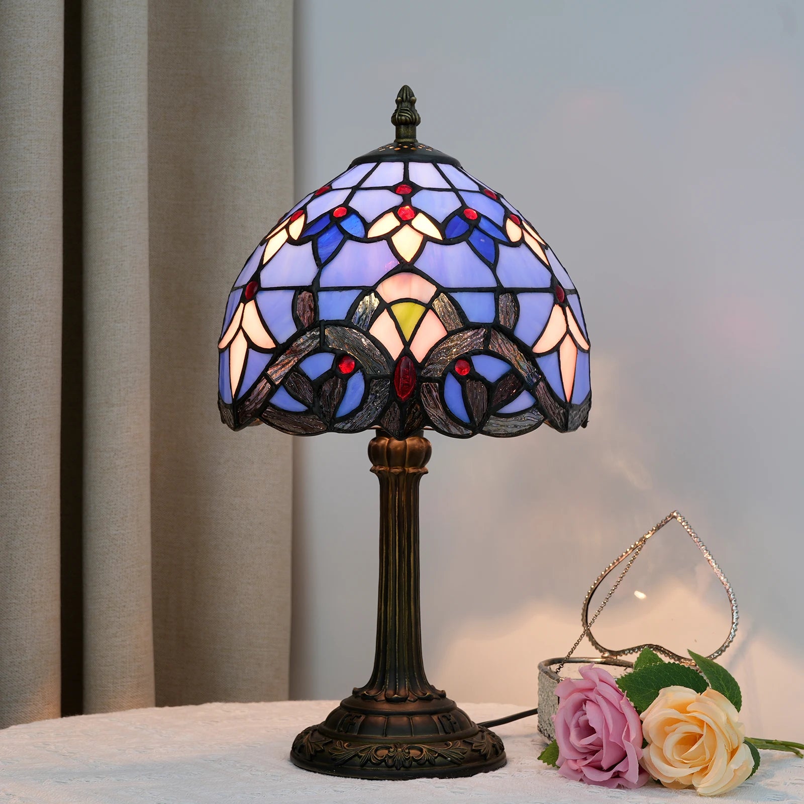 Baroque Pattern Lamp