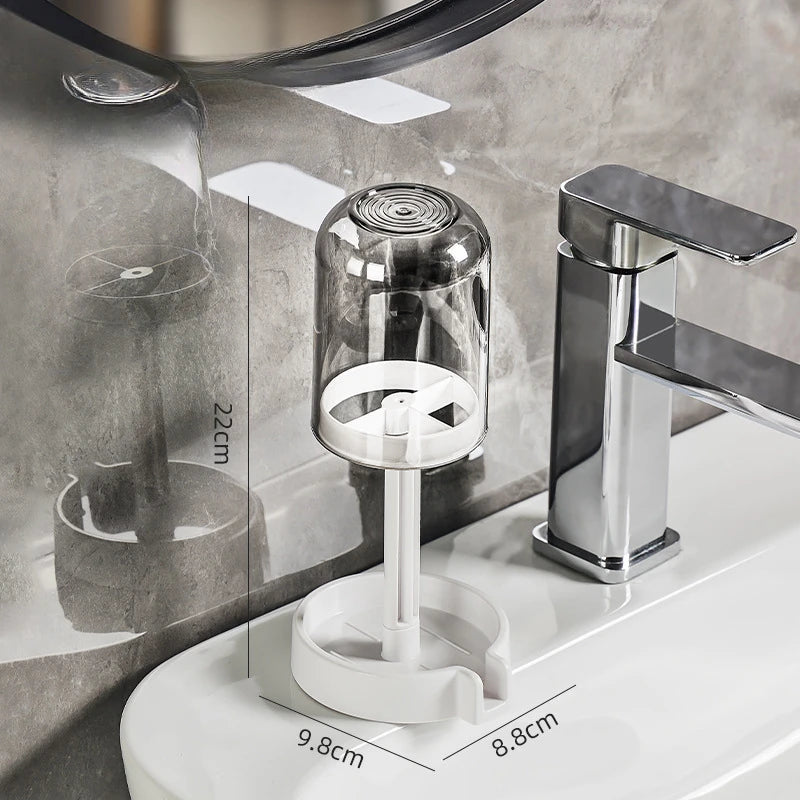 Toothbrush holder with dust cover