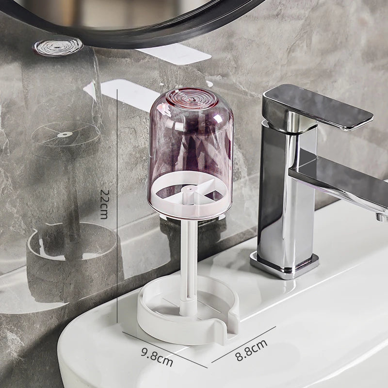 Toothbrush holder with dust cover