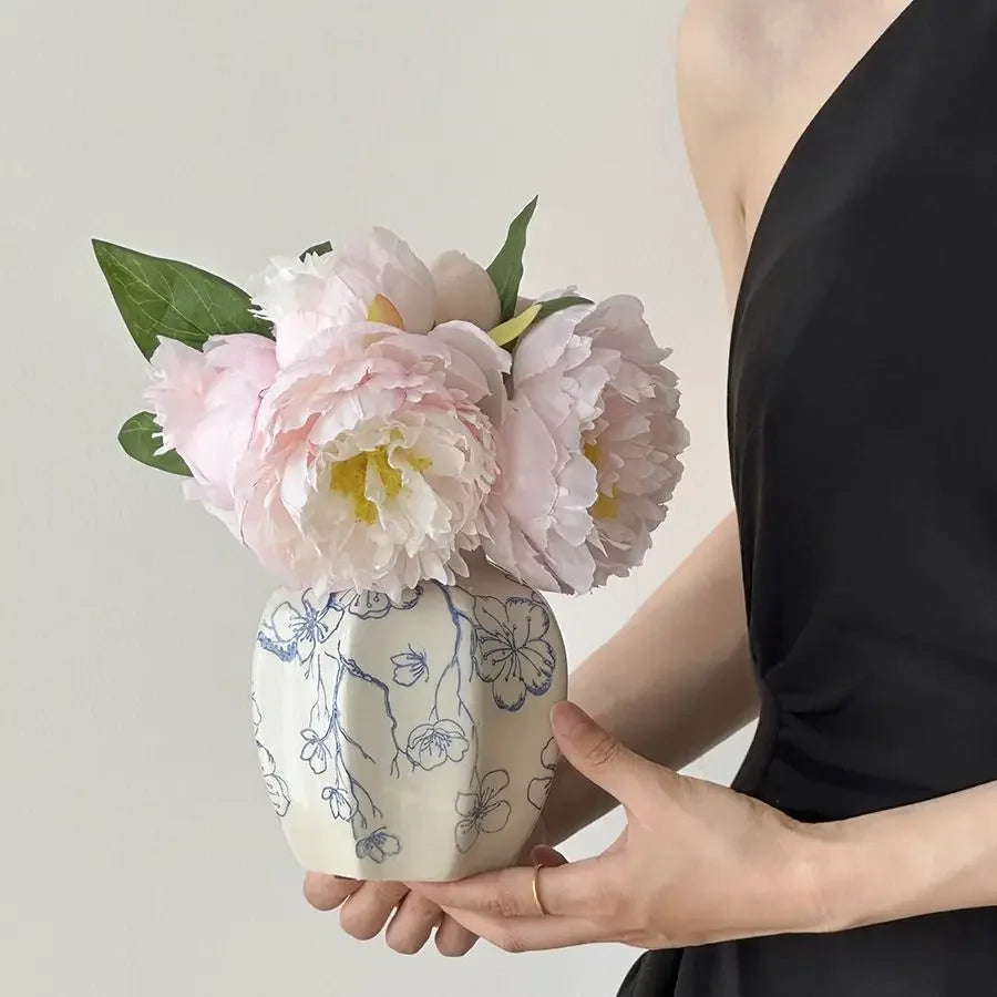 Camila Vase