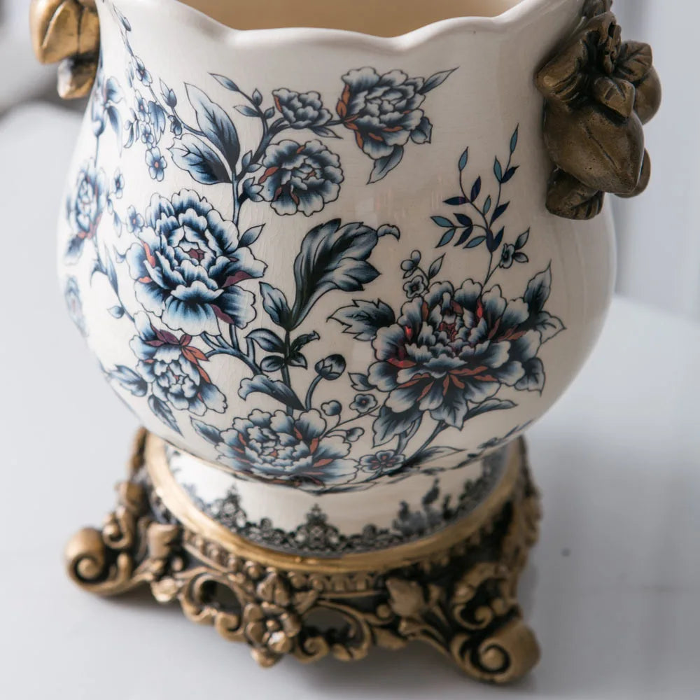 Chinese Ceramic Vase