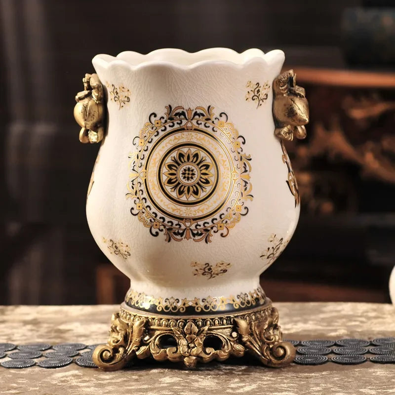 Chinese Ceramic Vase