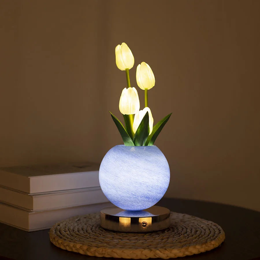 Tulip Bouquet Lamp