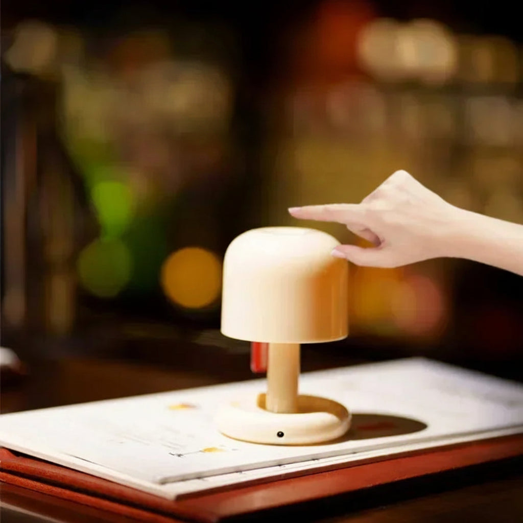 Monica Lamp