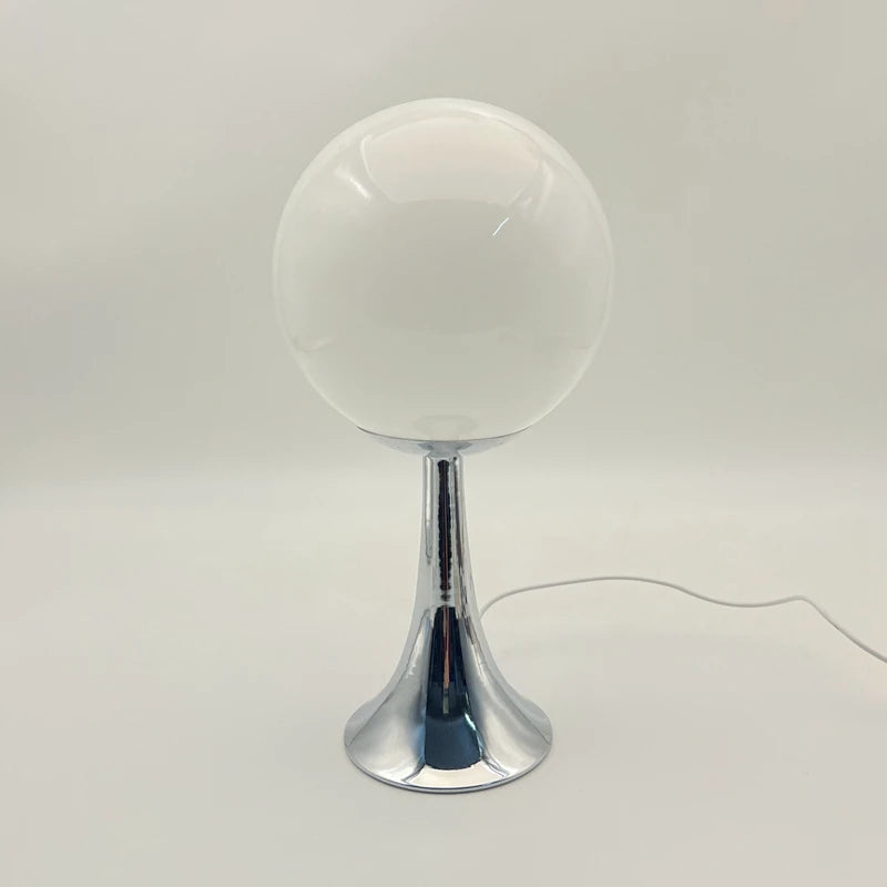 Globe Lamp
