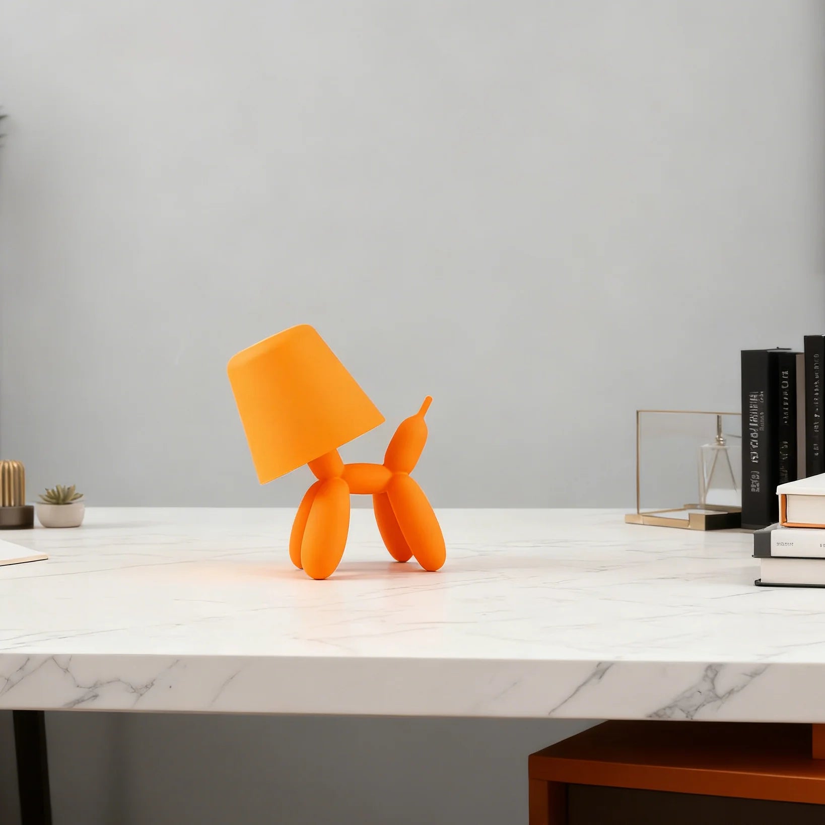 Balloon Dog Lamp