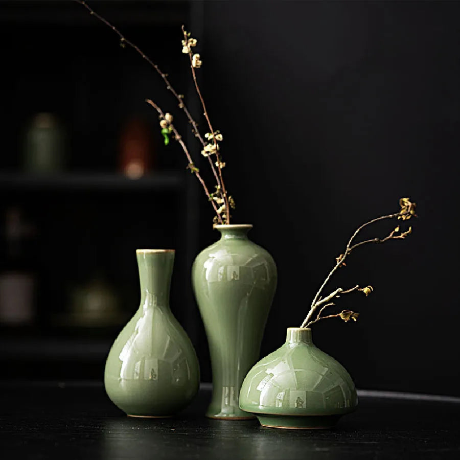 Gabriel Vases